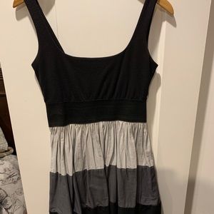 Black color block dress